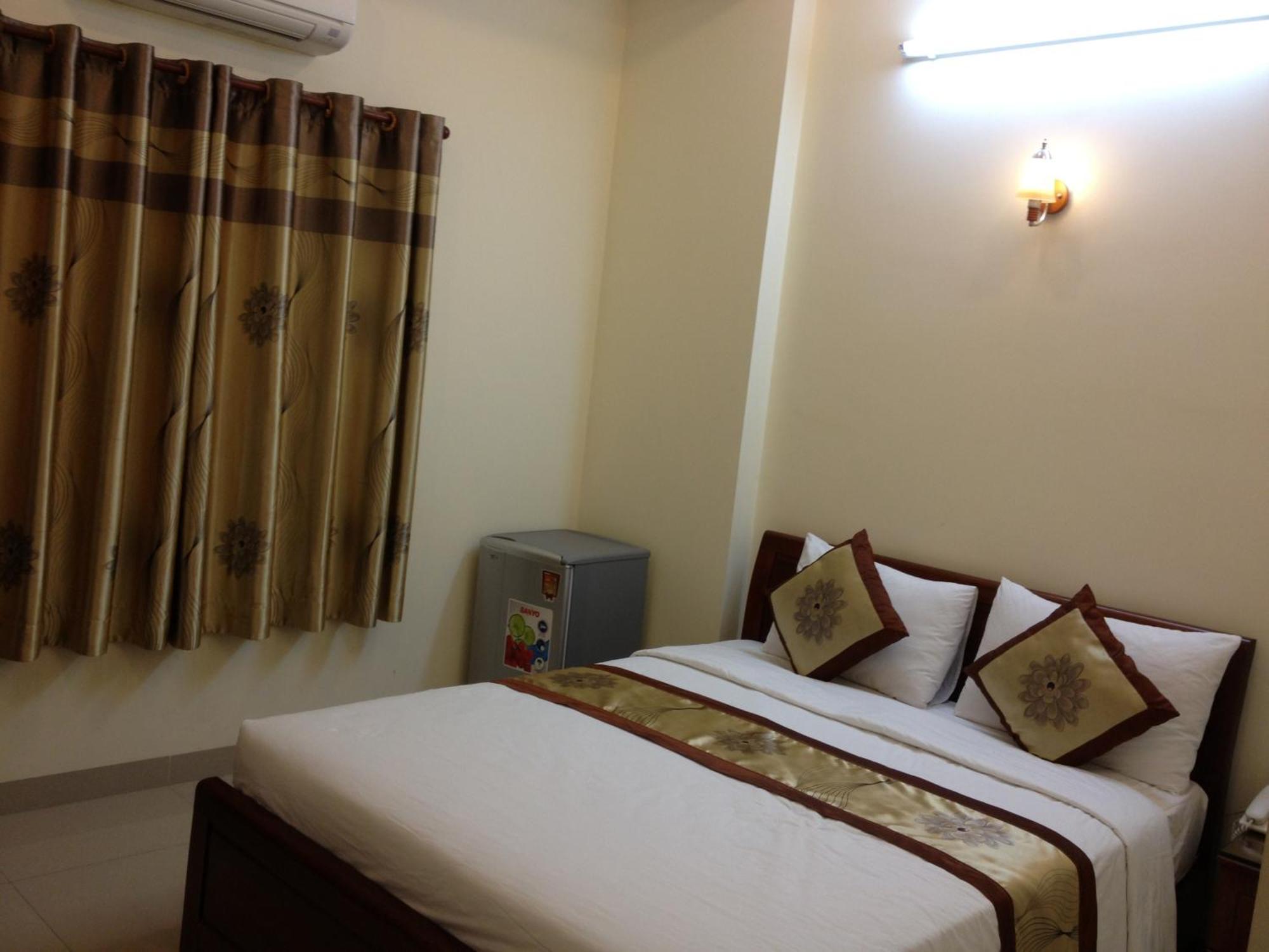 Hotel Hong Tuoi *