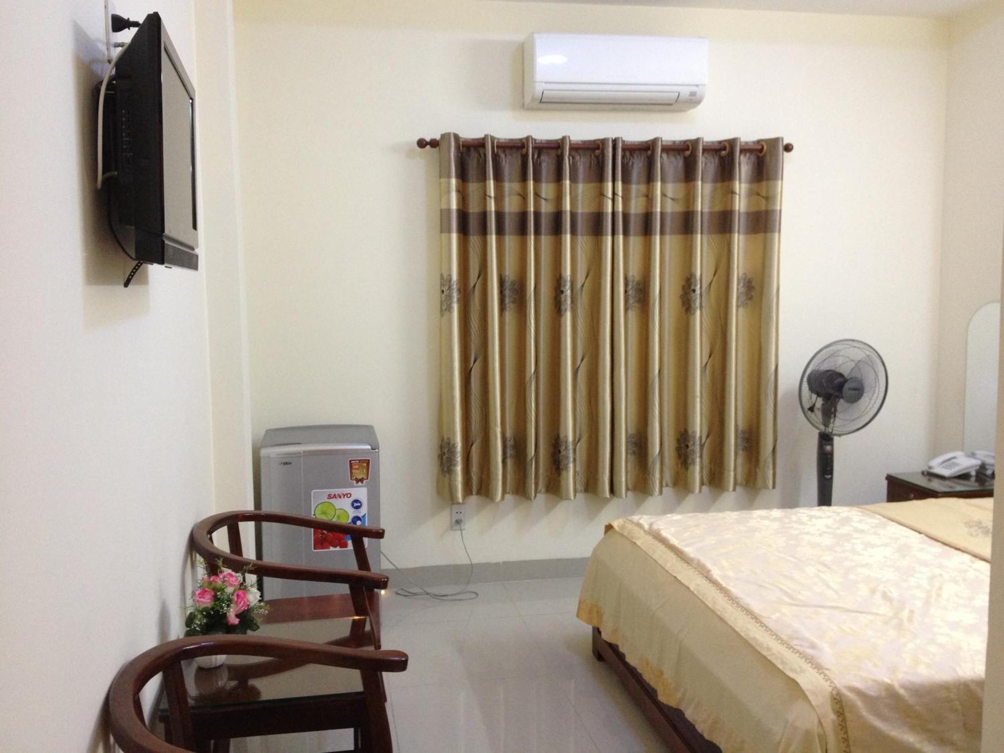 Hong Tuoi Hotel